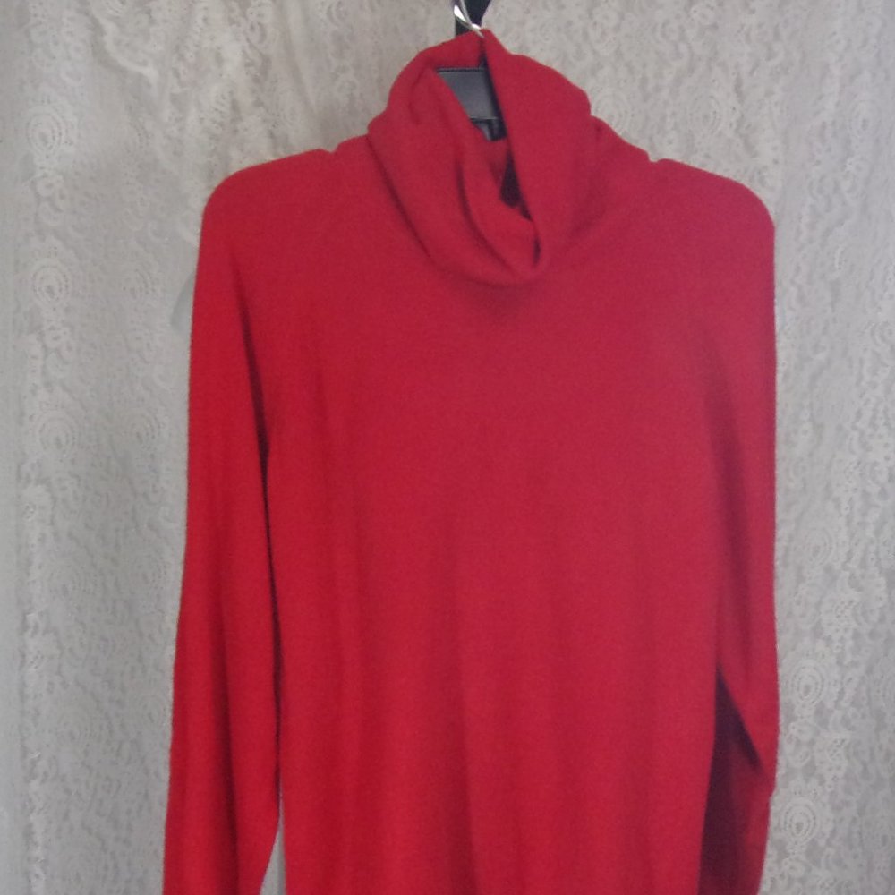 Designer Originals Cowl Neck Red Sweater Size Large (42)